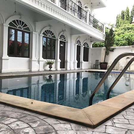 Chic Boutique Hotel Phuket Extérieur photo