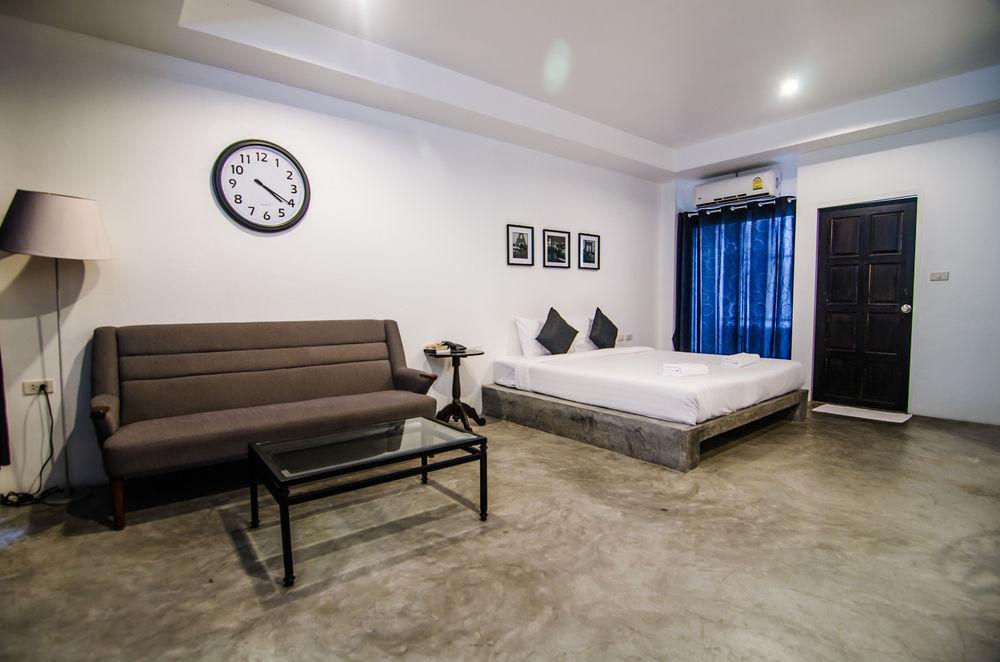 Chic Boutique Hotel Phuket Extérieur photo