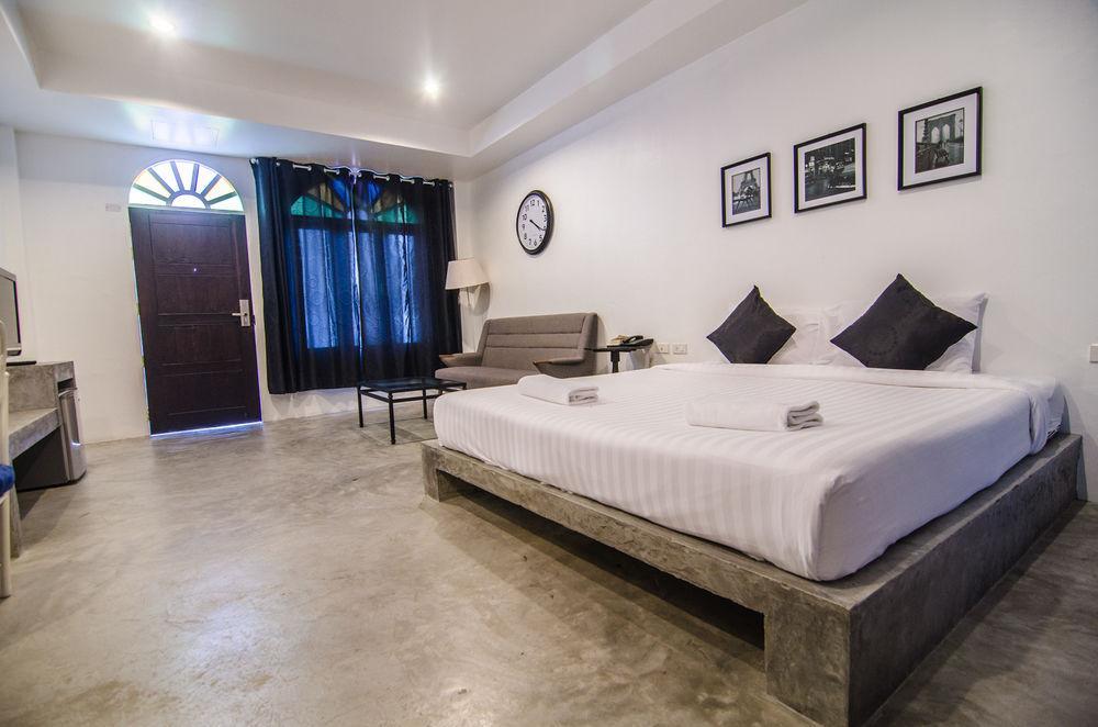 Chic Boutique Hotel Phuket Extérieur photo