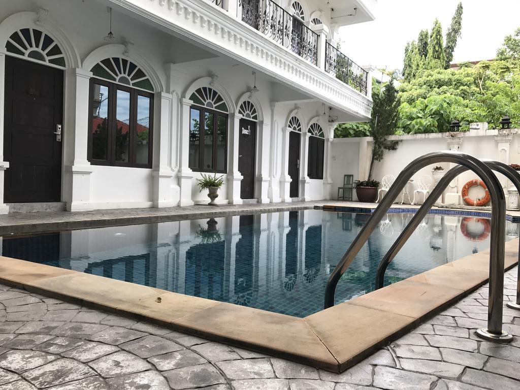 Chic Boutique Hotel Phuket Extérieur photo